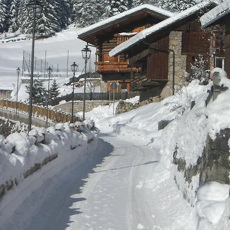 Garni Val Udai Hotel
