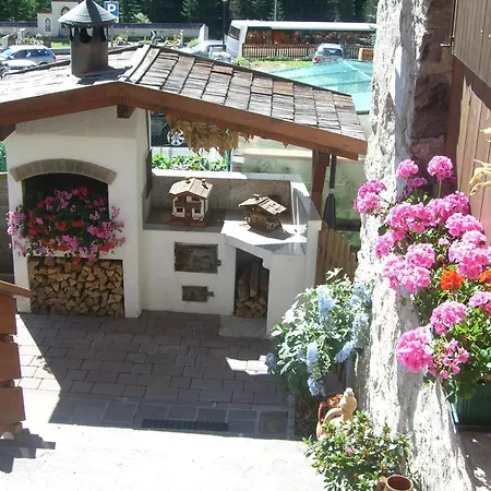 Garni Val Udai * Mazzin