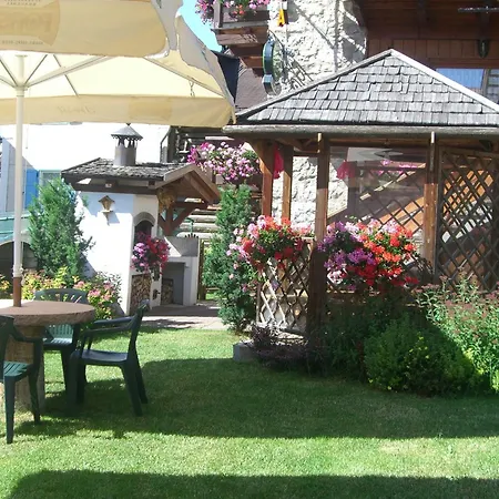 Garni Val Udai * Mazzin